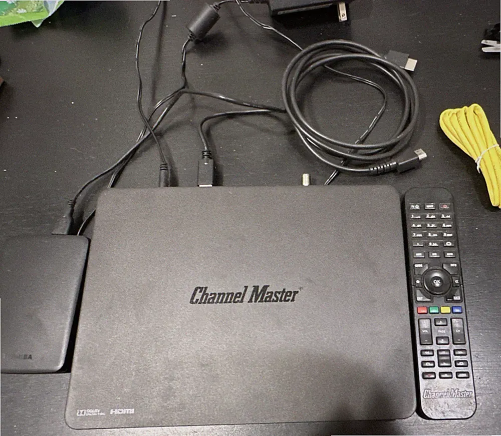 Channel Master DVR+ CM-7500GB16 DVR/Hard Drive Recorder with Remote & Cables